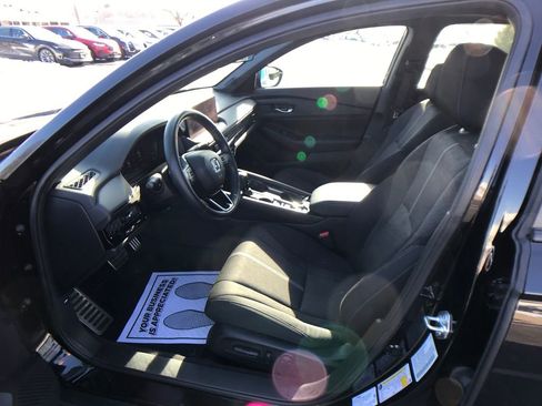 Used 2024 Honda Accord Sport image 4