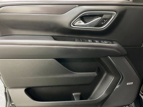 Certified 2022 Chevrolet Tahoe RST w/ Sport Performance Package AWD/4WD image 32