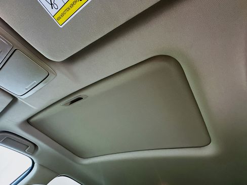 Used 2019 Honda CR-V EX image 25