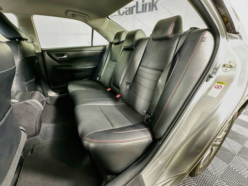 Used 2017 Toyota Camry SE FWD image 27