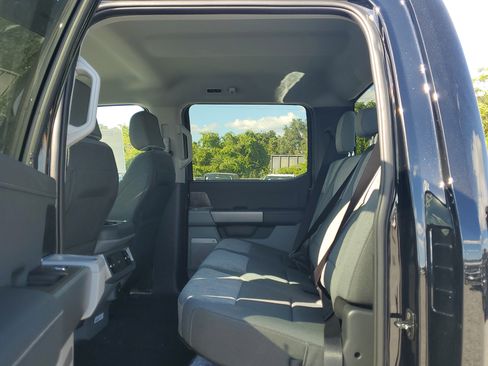 New 2026 Ford F250 XLT w/ XLT Premium Package image 9