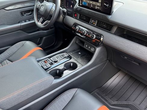 New 2026 Honda Passport TrailSport image 17