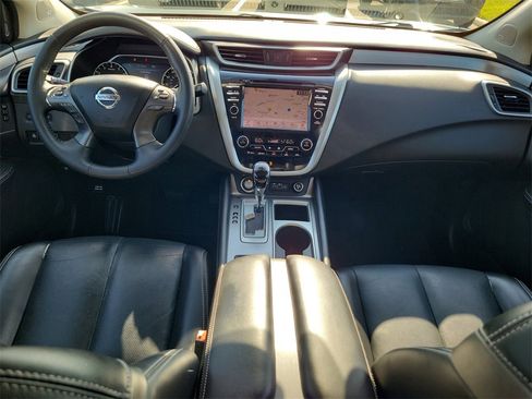 Used 2019 Nissan Murano SL image 17