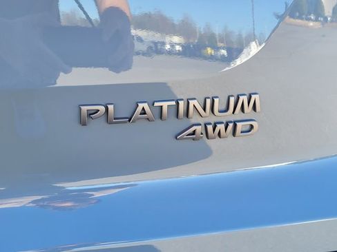 New 2026 Nissan Pathfinder Platinum AWD/4WD image 5