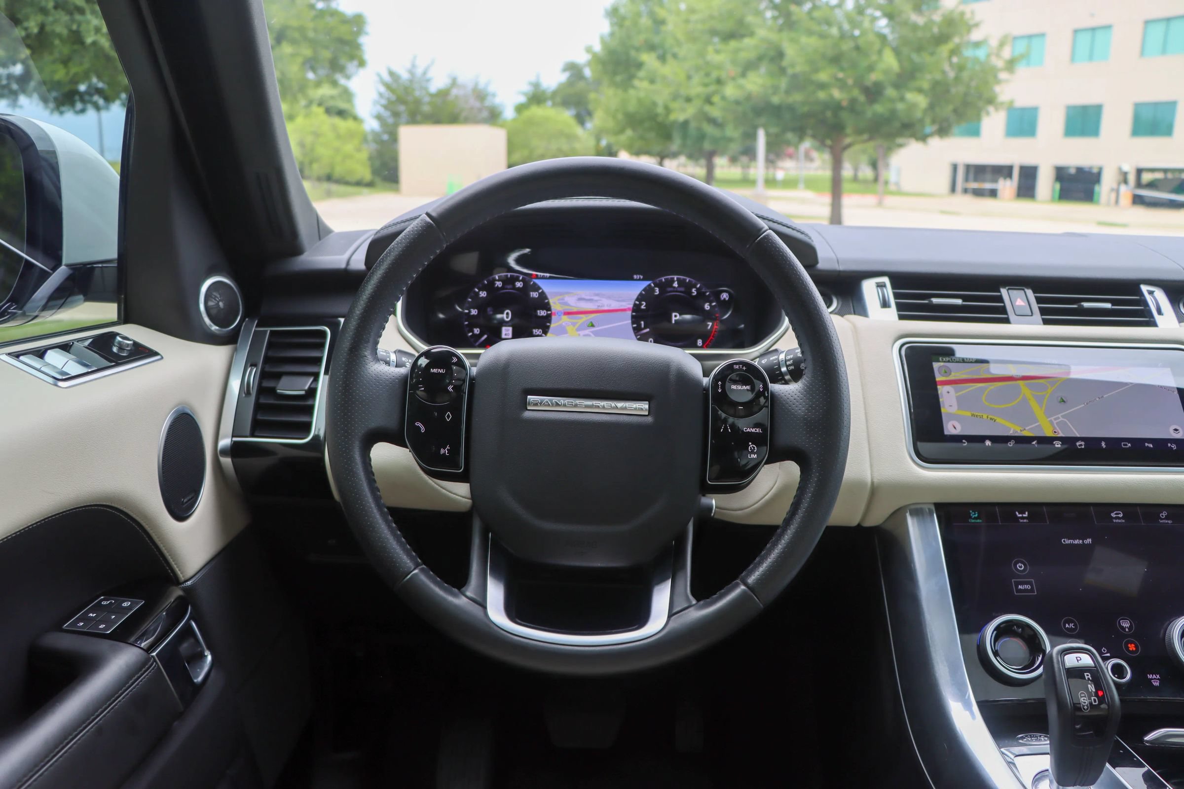 Used 2020 Land Rover Range Rover Sport HSE AWD/4WD image 28
