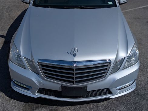 Used 2013 Mercedes-Benz E 350 Sedan image 12