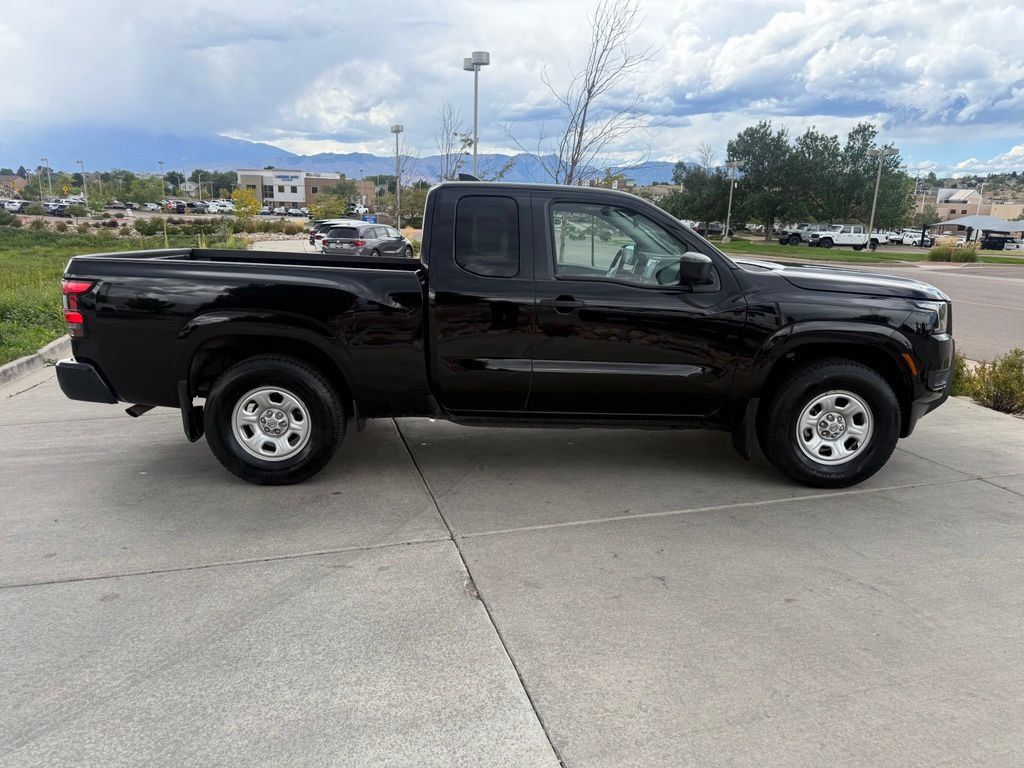 Used 2025 Nissan Frontier S RWD image 8
