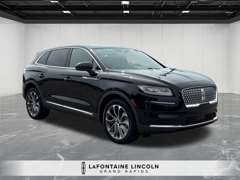 Certified 2023 Lincoln Nautilus Reserve w/ Equipment Group 201A AWD/4WD image 7