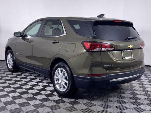 Certified 2024 Chevrolet Equinox LT w/ LPO, Floor Liner Package image 17