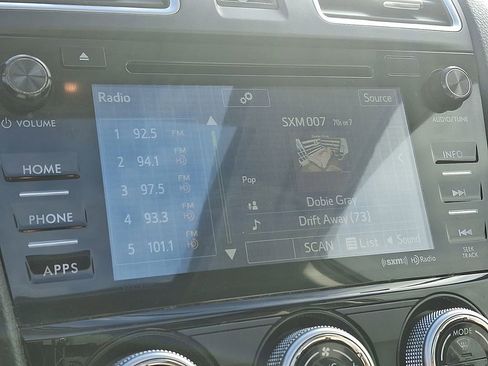 Used 2017 Subaru Forester 2.5i Premium w/ All-Weather Package image 18