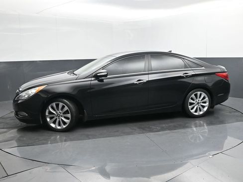 Used 2013 Hyundai Sonata Limited image 2