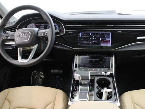 New 2026 Audi Q7 3.0T Premium AWD/4WD image 9