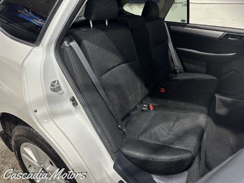 Used 2018 Subaru Outback 2.5i Premium w/ Popular Package #1 image 11