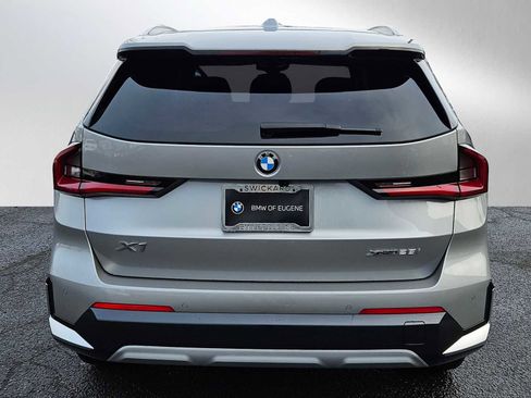 Used 2025 BMW X1 xDrive28i w/ Convenience Package image 4