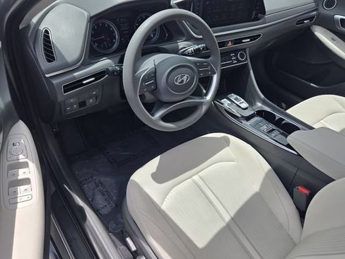 Used 2023 Hyundai Sonata SEL FWD image 11