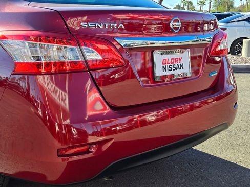 Used 2014 Nissan Sentra S image 9