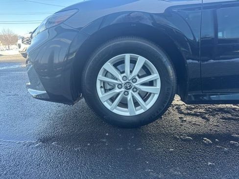 Used 2026 Toyota Camry LE w/ Convenience Package image 8