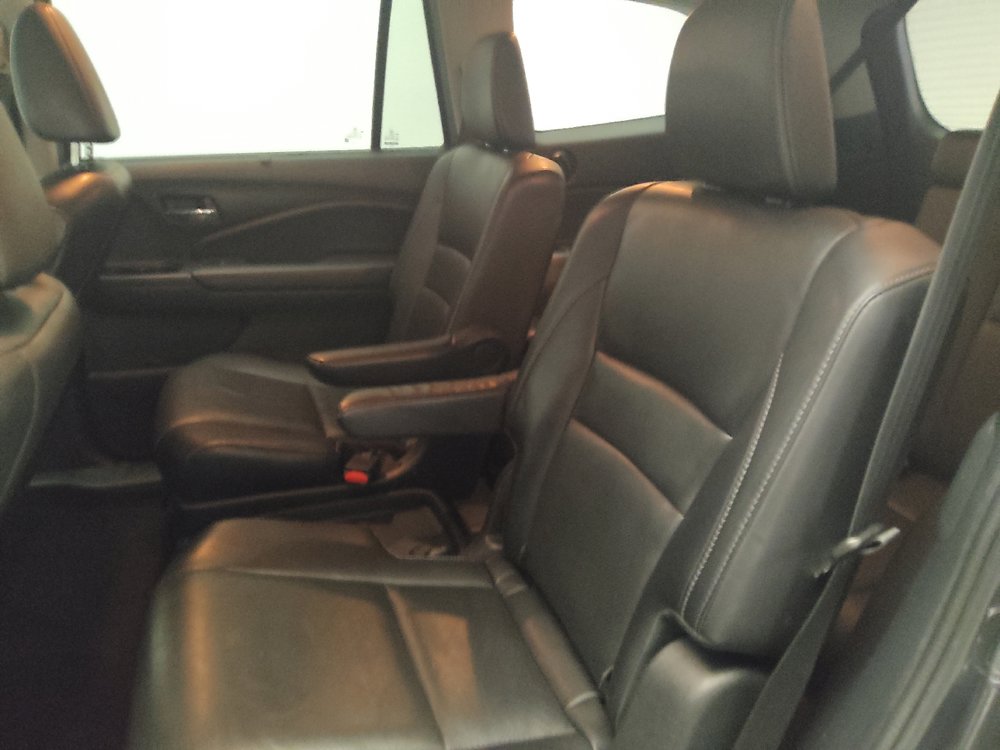 Used 2019 Honda Pilot Elite image 18