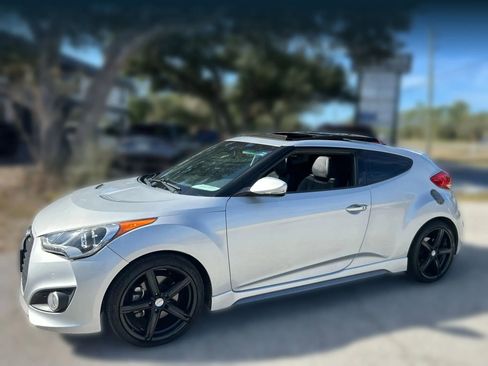 Used 2015 Hyundai Veloster Turbo w/ Option Group 04 image 16