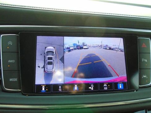 Certified 2024 Buick Enclave Avenir w/ Avenir Technology Package image 11