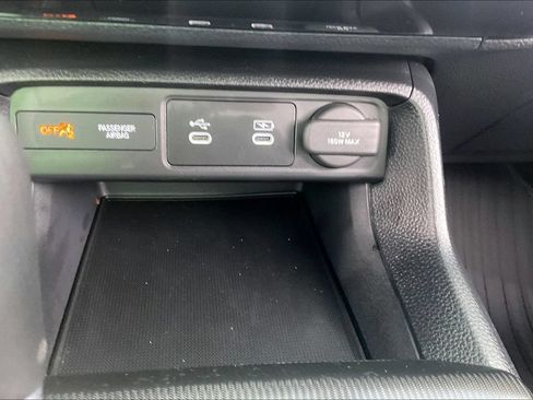 Certified 2025 Honda Civic Sport image 15