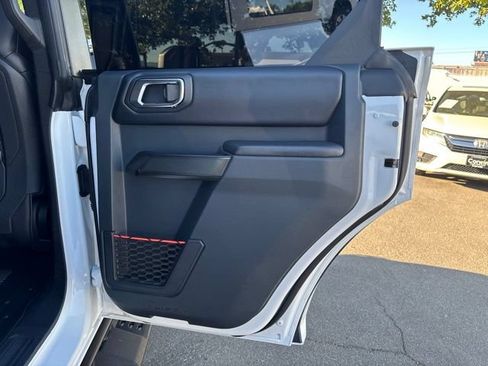 Used 2024 Ford Bronco Raptor AWD/4WD image 39