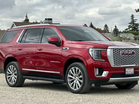 Used 2022 GMC Yukon Denali AWD/4WD image 10