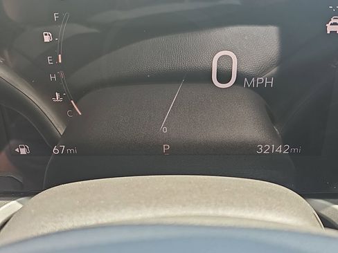 Used 2025 Buick Encore GX Preferred AWD/4WD image 29