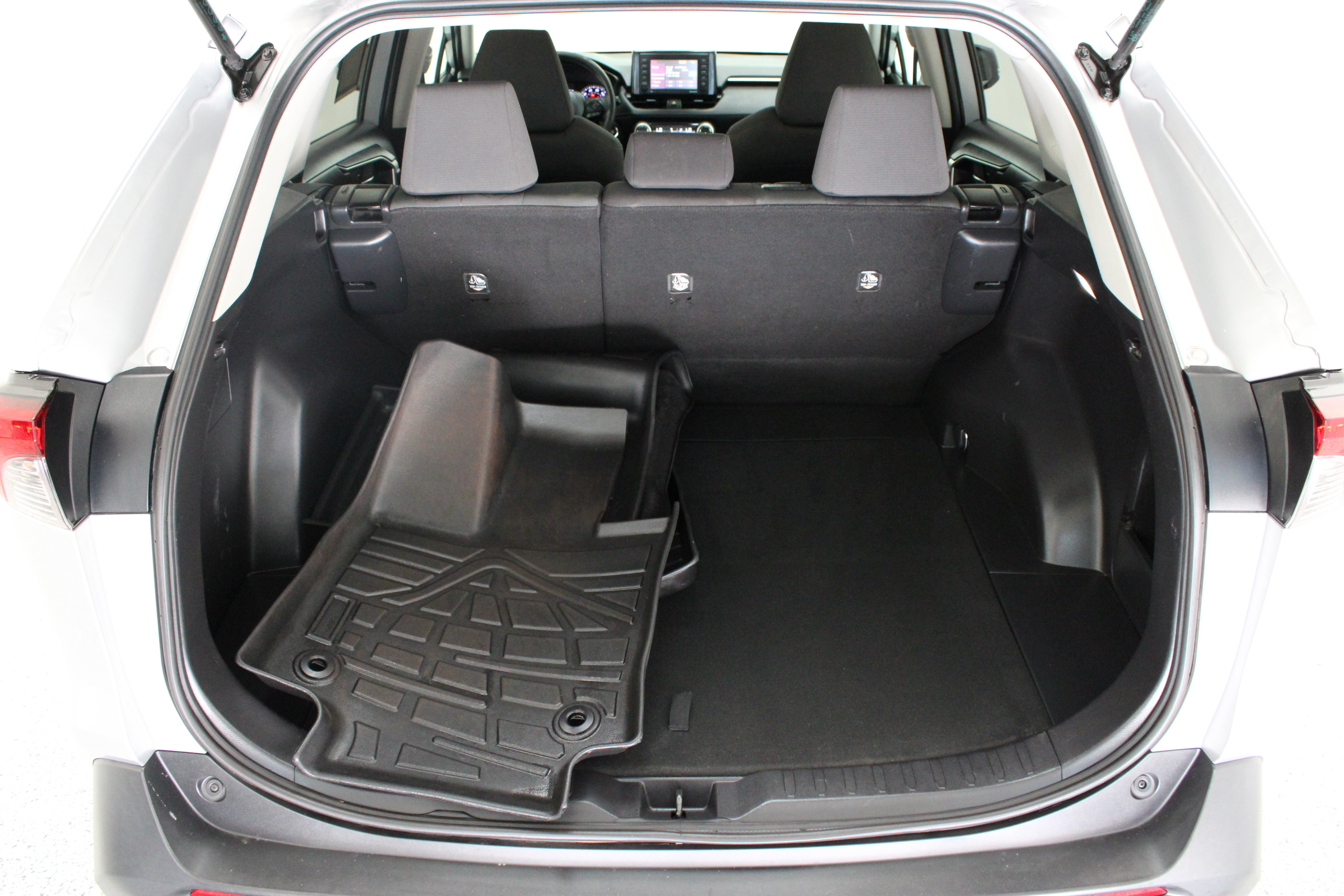 Certified 2022 Toyota RAV4 XLE AWD/4WD image 30