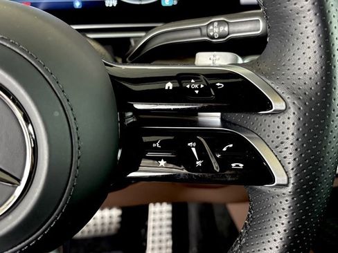 Used 2025 Mercedes-Benz GLS 450 4MATIC image 19