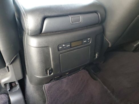 Used 2020 Nissan Armada SL w/ Premium Package image 17