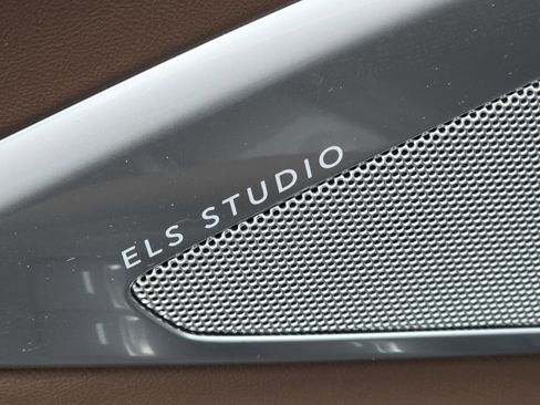 Used 2023 Acura RDX w/ Technology Package image 11