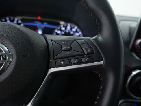 Used 2022 Nissan Sentra SR w/ SR Premium Package image 24