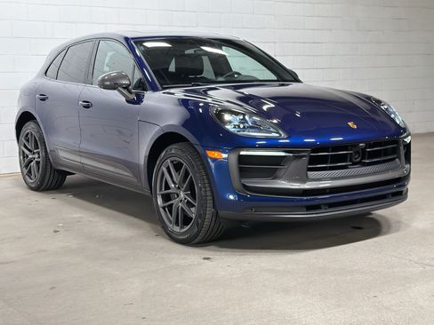 Certified 2026 Porsche Macan Turbo AWD/4WD image 4