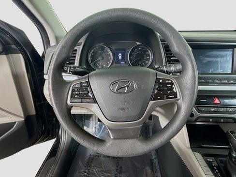 Used 2018 Hyundai Elantra SEL image 13