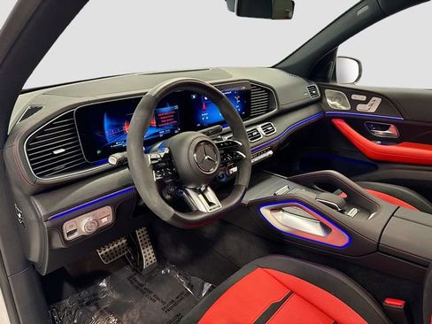 Used 2025 Mercedes-Benz GLE 53 AMG 4MATIC image 9