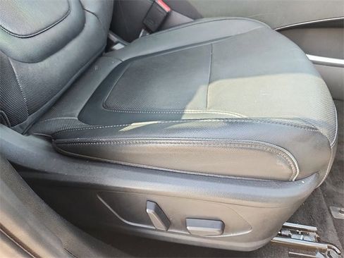 Certified 2022 Hyundai Tucson Limited image 32