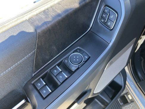 Used 2021 Ford F150 Lariat AWD/4WD image 18