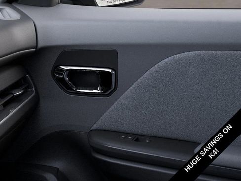 New 2025 Kia K4 LXS image 25