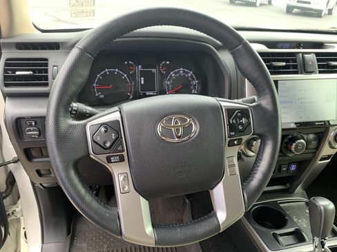 Used 2023 Toyota 4Runner SR5 Premium w/ Moonroof Package RWD image 18