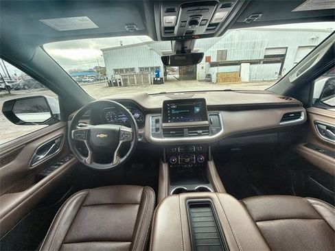 Certified 2022 Chevrolet Tahoe High Country w/ Premium Package image 19