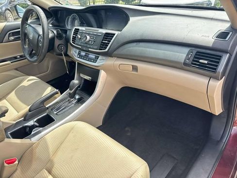 Used 2015 Honda Accord LX image 12