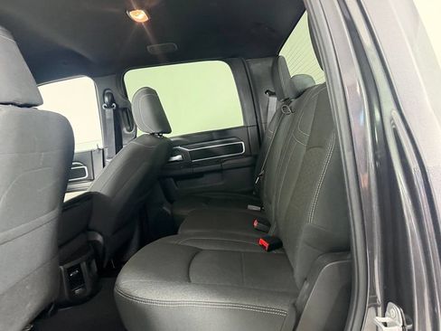 Certified 2025 RAM 2500 Big Horn AWD/4WD image 28