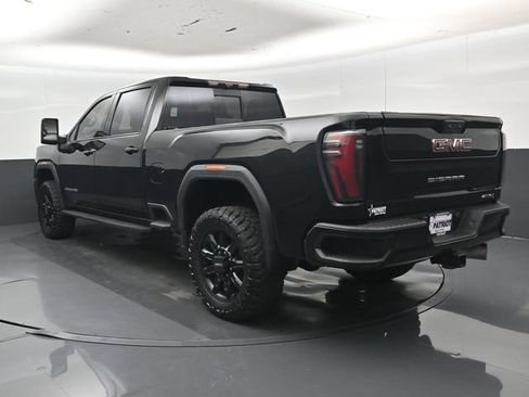 Used 2024 GMC Sierra 2500 AT4 w/ AT4 Premium Plus Package AWD/4WD image 30