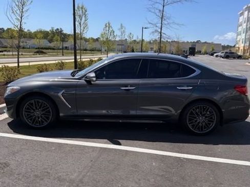 Used 2019 Genesis G70 2.0T Advanced w/ Elite Package image 6
