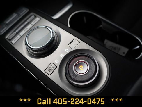 Used 2023 Genesis GV70 2.5T w/ Select Package AWD/4WD image 42