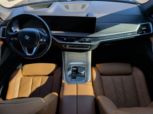 Certified 2024 BMW X5 xDrive40i w/ Premium Package image 29