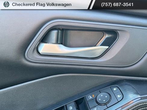 Used 2024 Nissan Rogue SV FWD image 14