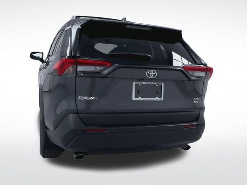 Certified 2022 Toyota RAV4 XLE Premium AWD/4WD image 24