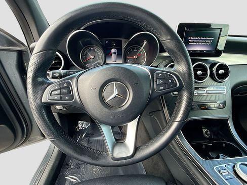 Used 2019 Mercedes-Benz GLC 300 image 39